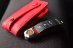 CRB-KF10 Кожаный чехол для ключа Key Fob Land Rover, Jaguar, Porsche Panamera - Красный