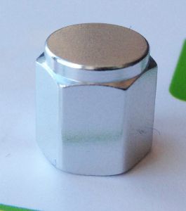 Алюминиевый колпачок на ниппель TPI OLD Design артикул TPI-VC08 цвет: серебристый (анодированный)